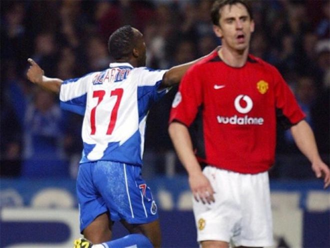 泰臣對保羅 泰臣對保羅